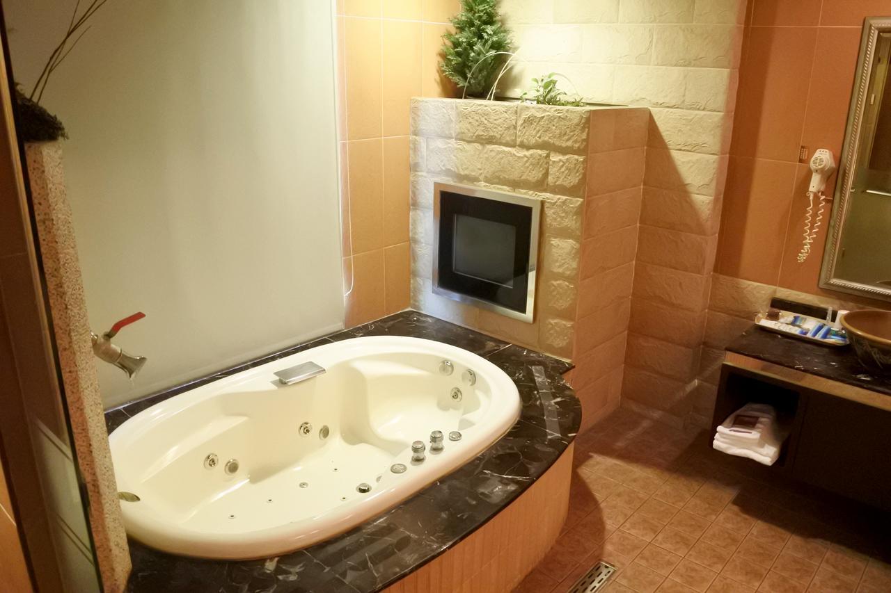 North Country Motel Yingge Екстериор снимка